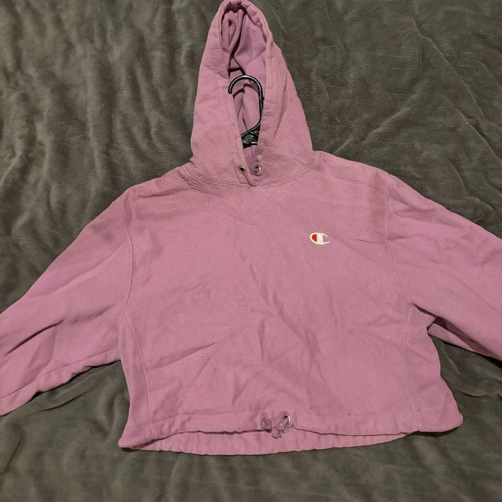 Champion Cropped Sweatshirt